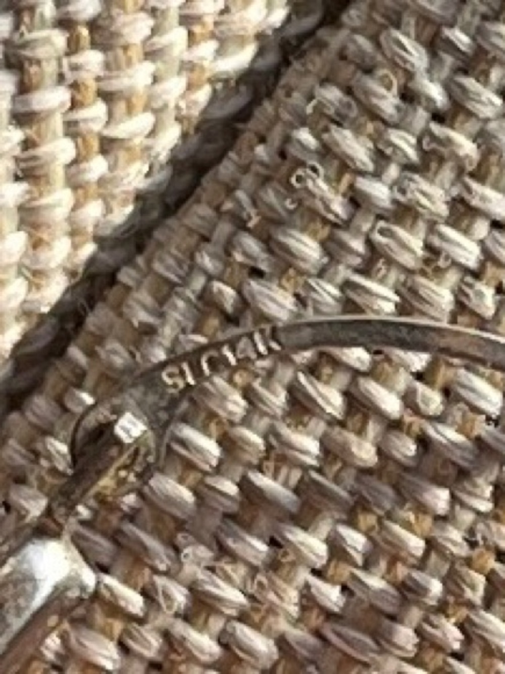 14K white gold oval hoop earrings SIGNED SLC 14K (Salt Lake City Designers) - Picture 8 of 9